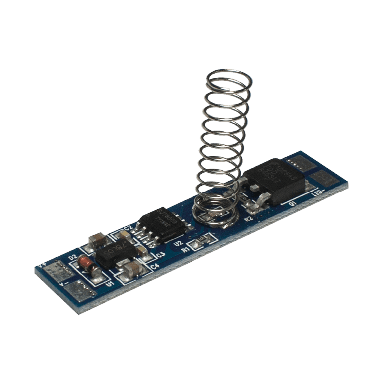 ILUDIM002HOLD